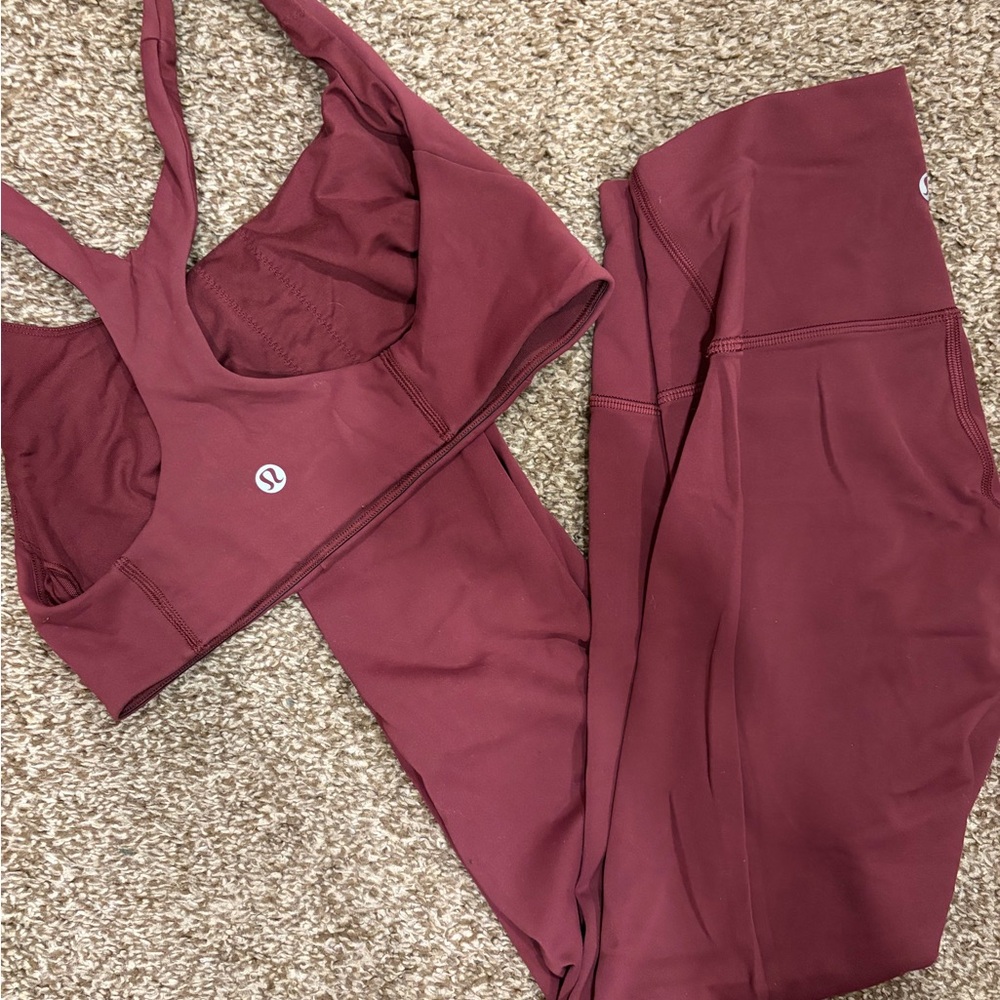 lululemon athletica Sports Bra and leggings in Burgundy